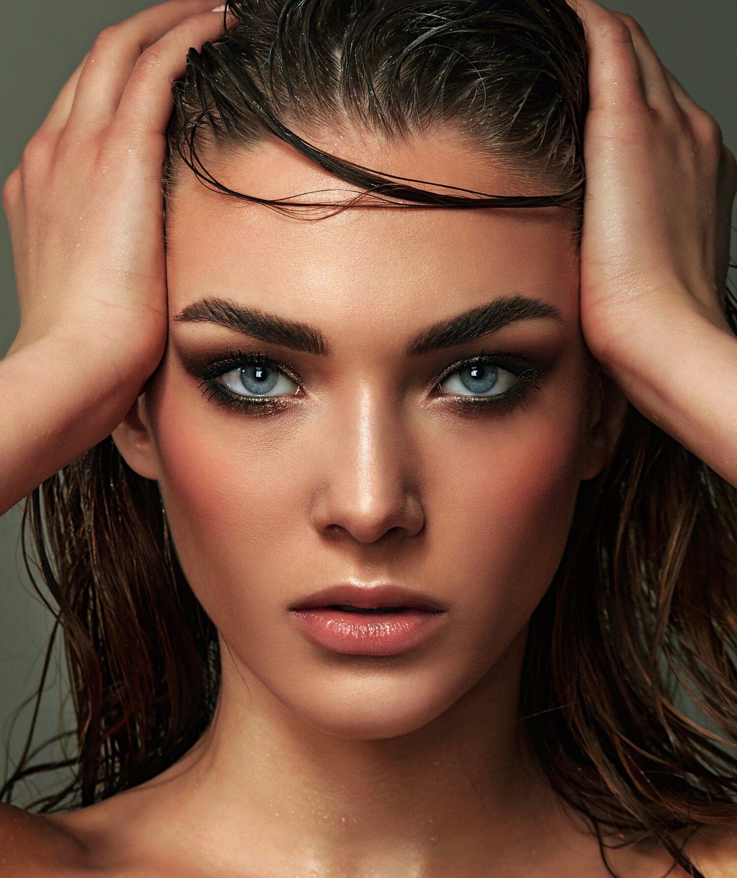 Lady with jawline after morpheus8